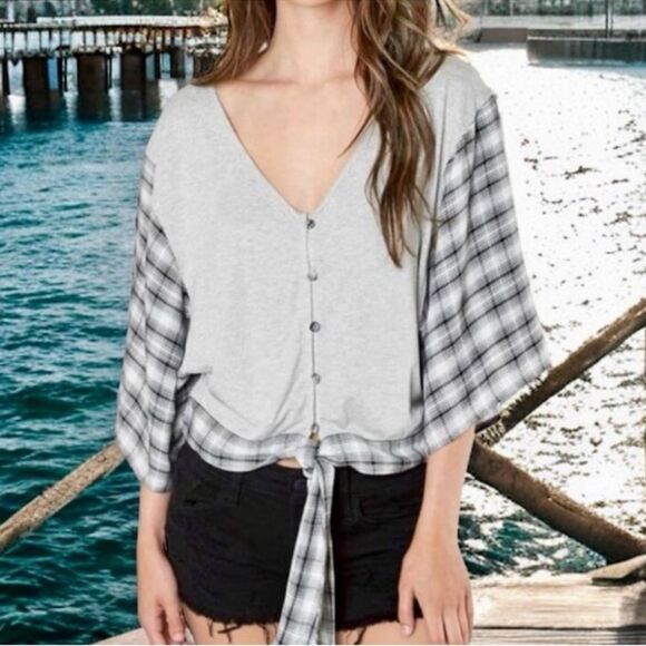 Buckle Daytrip Top Gray Plaid Batwing Sleeve Size Small - Picture 12 of 16